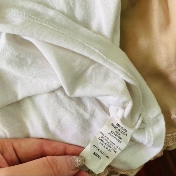 White Peasant Embroidered Flutter Sleeve Blouse - Picture 3 of 4